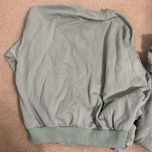 Green sweat set! - Picture 4 of 5